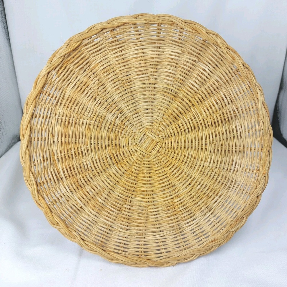 13 -Vintage Wicker Rattan Paper Disposable Plate Holder 10" Holds 9" Plate *READ - Picture 5 of 5
